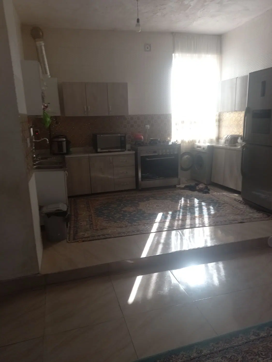 خانه باغ ۲۰۰۰ متری حصار سفید