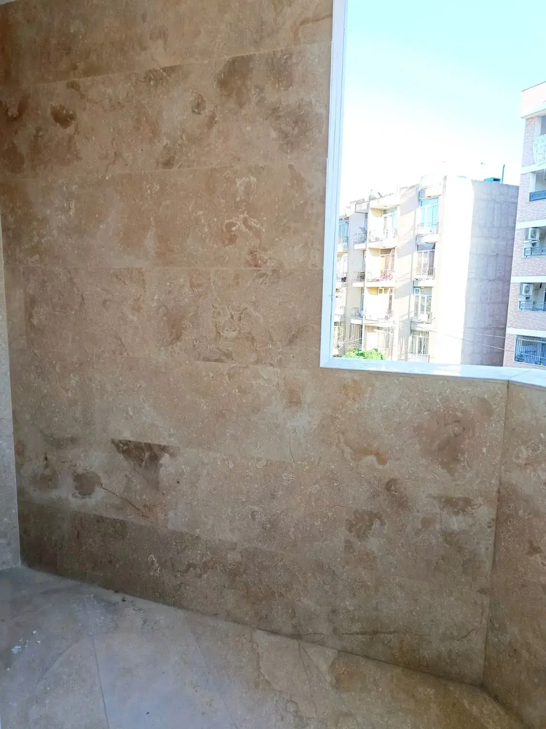 فروش آپارتمان ۱۴۰ متری(سندی)