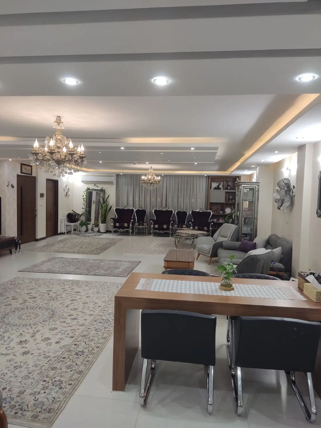 فروش آپارتمان چهار خوابه خوش نقشه دسترسی عالی