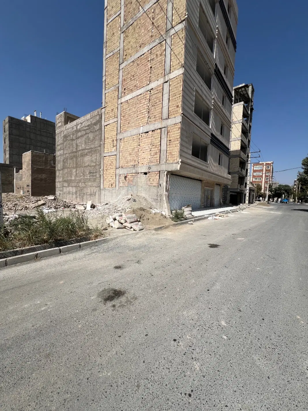 ۱۲۸ متر زمین سند تک‌برگ کوچه ۱۰ متر