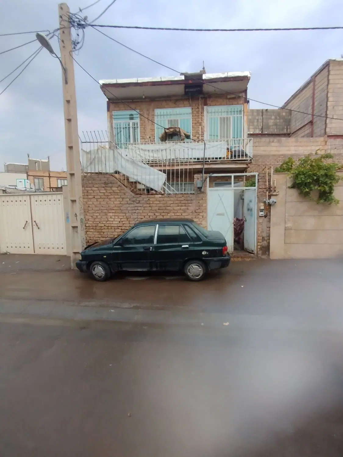 ناصراباد خانه ویلایی دوطبقه تمام اسکلت متراژ 64متر
