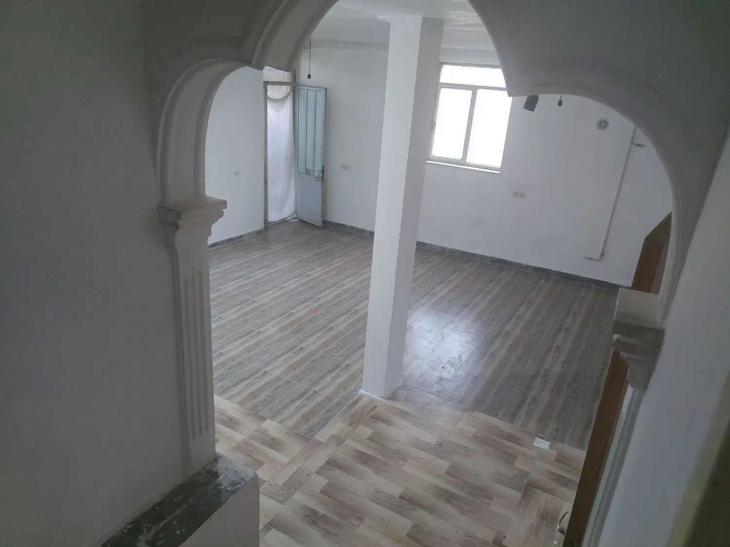 خانه دربستی ۱۵۰ متری شهرک مدنی