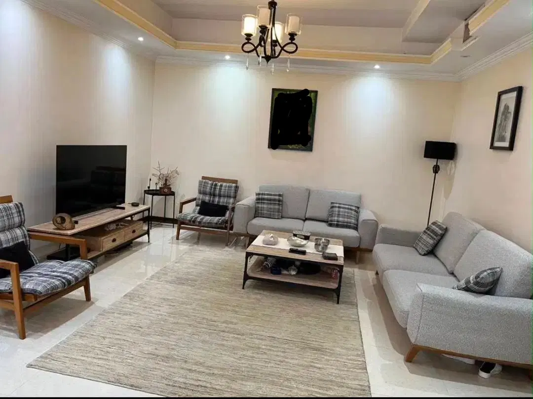 ۶۶ متر_ دو خواب_ استادمعین_ تاپ لوکیشن