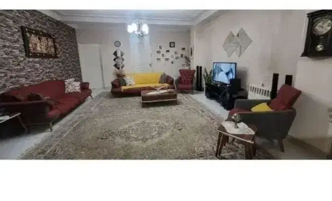 واحد ۱۰۰ متری تکواحدی تمیز