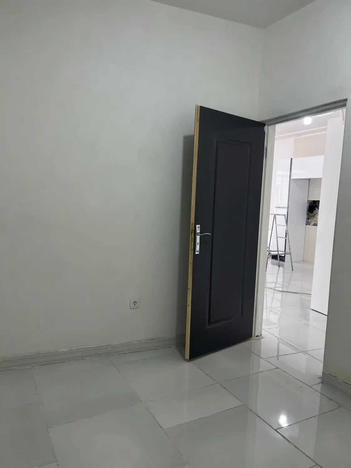 رهن و اجاره خانه ۱۳۰ متری