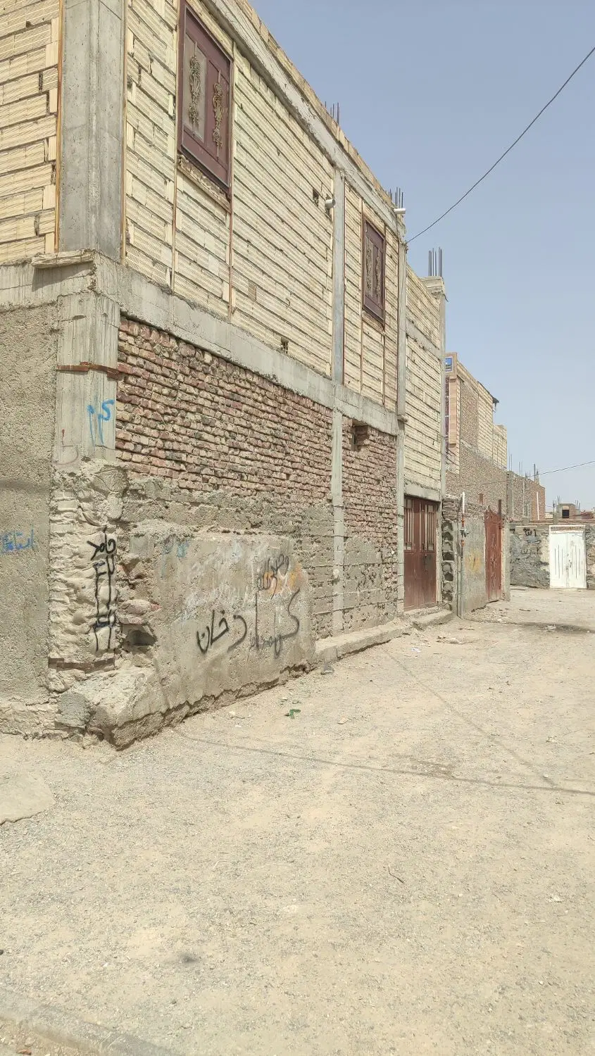 منزل دوطبقه تجاری مسکونی واقع درپیربخش سرنبش