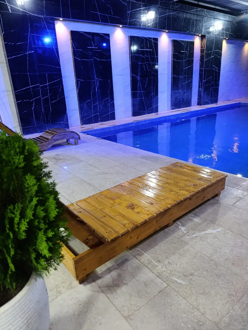 اجاره روزانه ویلا باغ لوکس دزفول