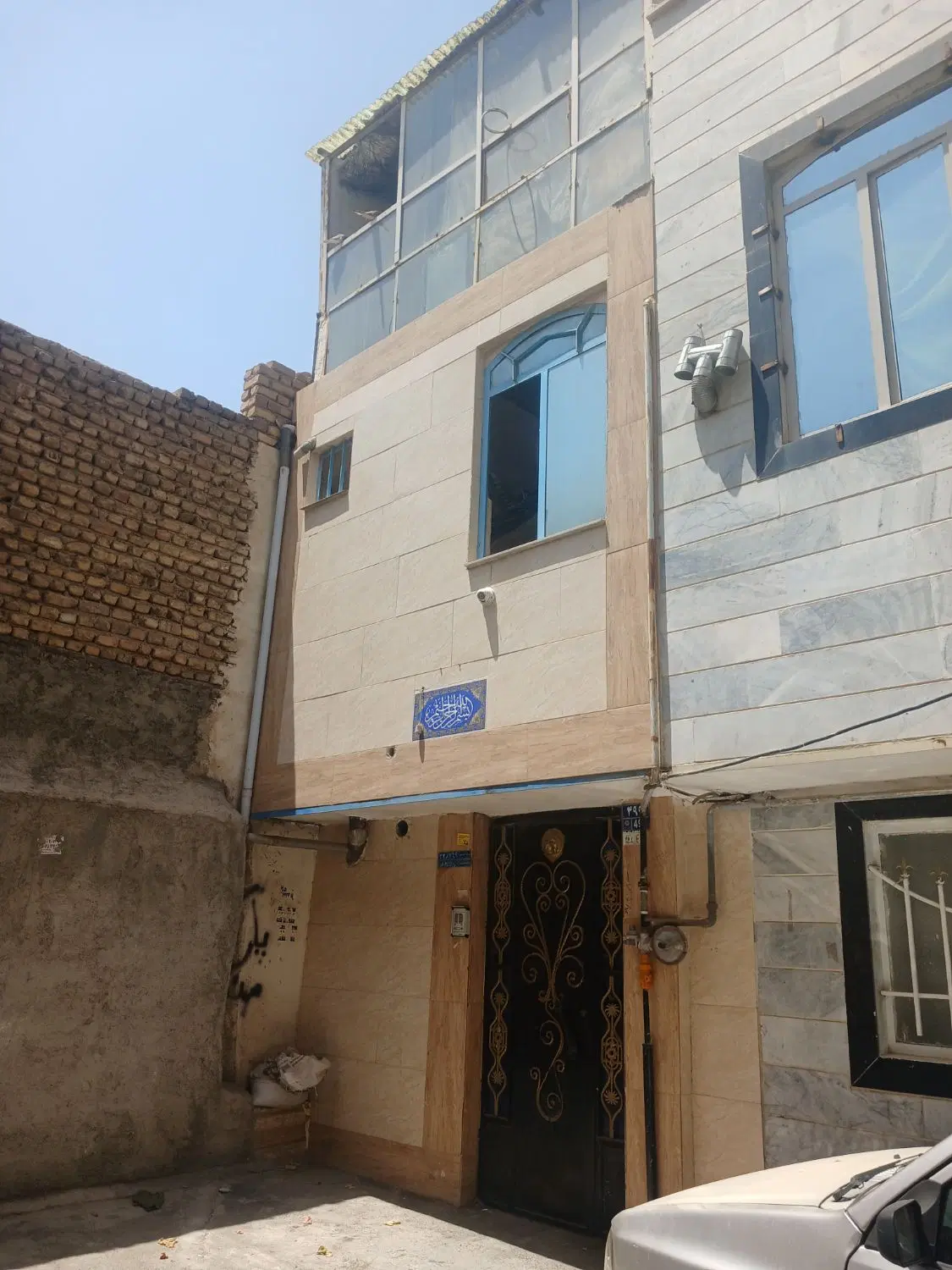خانه ویلایی نقلی