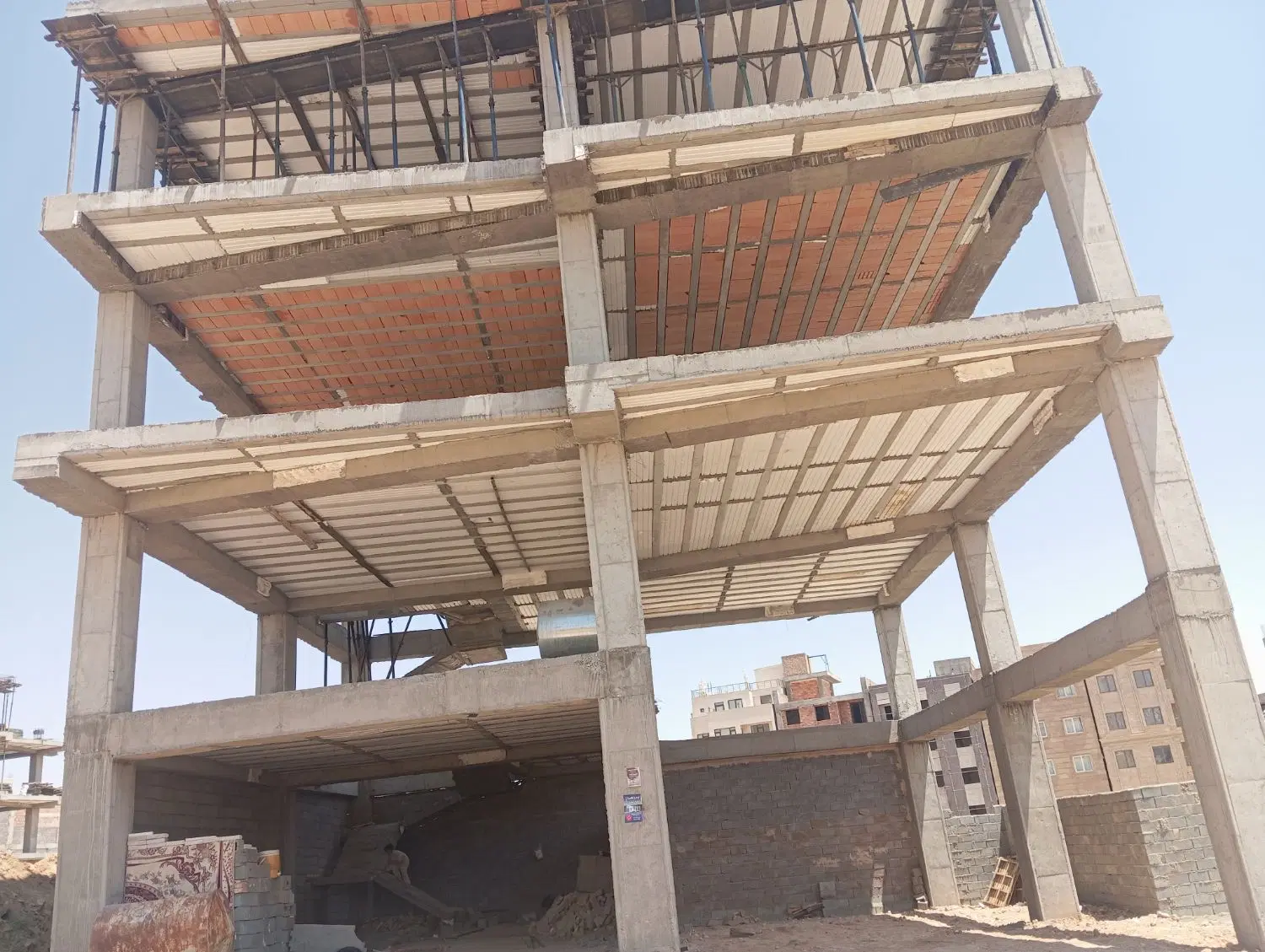 فروش ملک تجاری مسکونی فوری