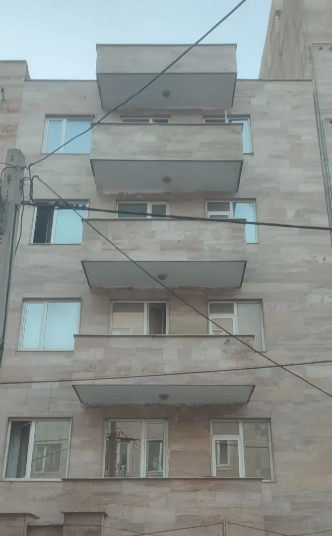 واحد ۹۱ متری در شهرک کوثر