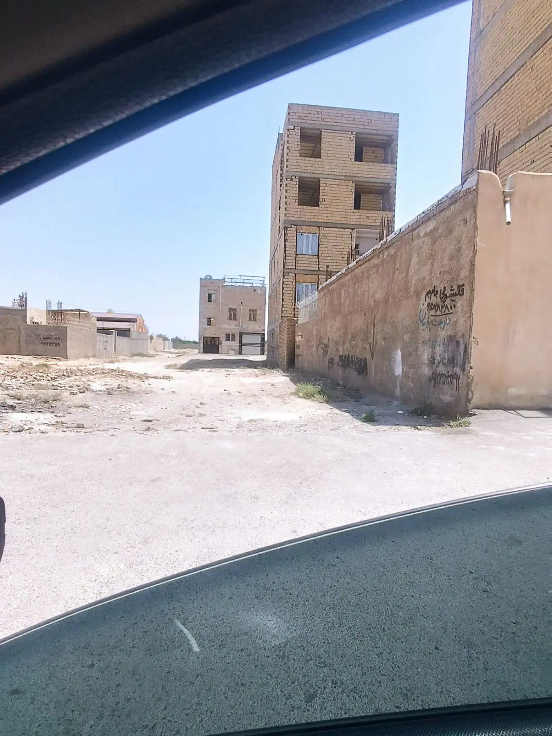 زمین مسکونی ۱۶۰ متر