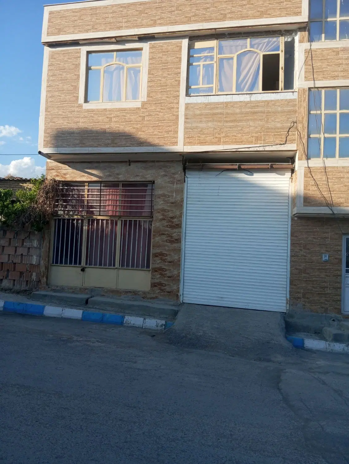 منزل مسکونی