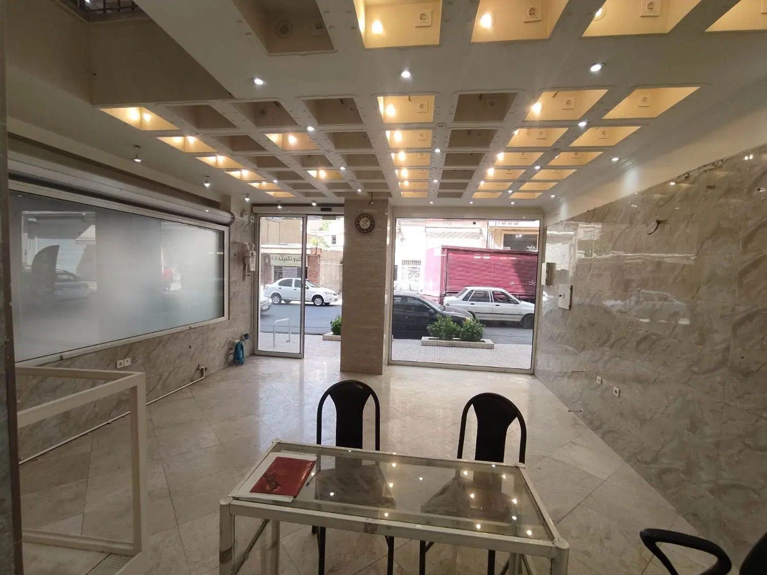 اجاره مغازه دوطبقه لاکچری گرمدره شمالی  نزدیک کرج