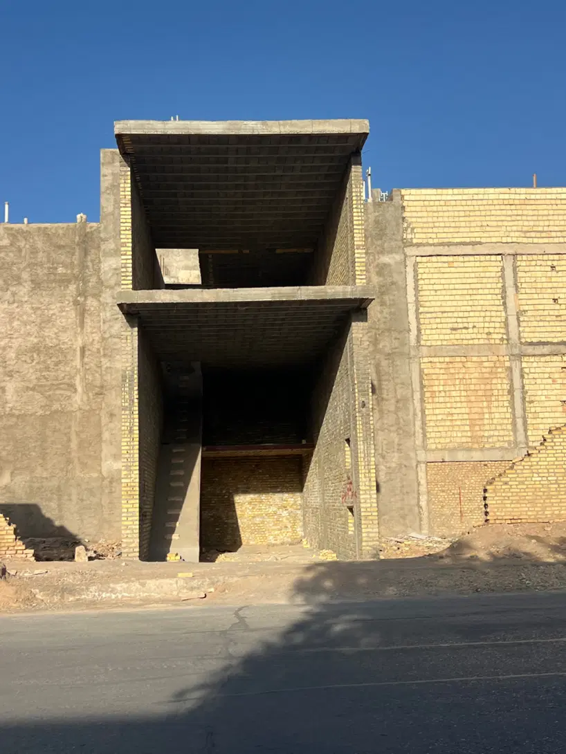 تجاری ۶۰متری یزدانه(دوطبقه)