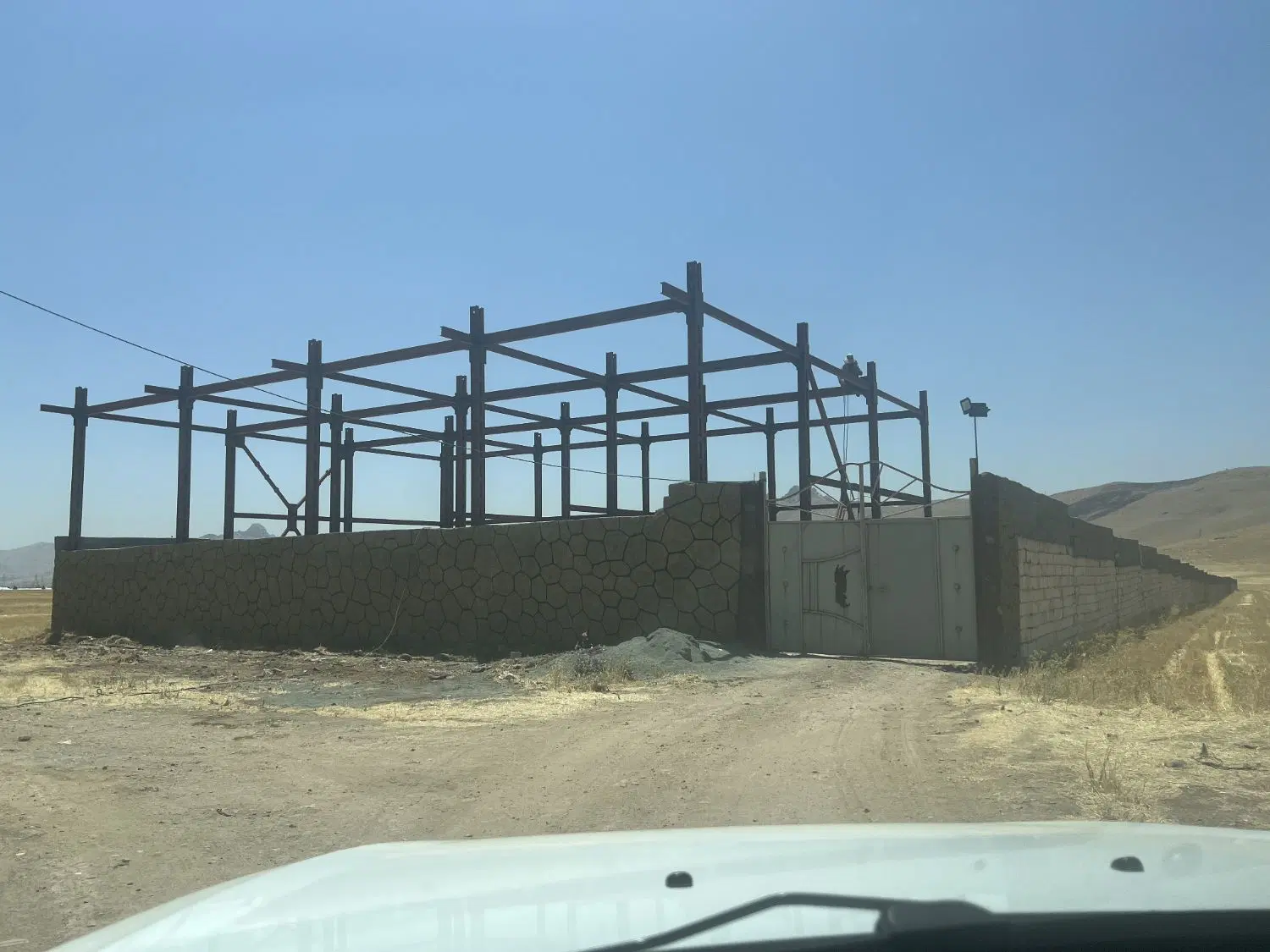 فروش گاراژ و مغازه براتوبان بیستون
