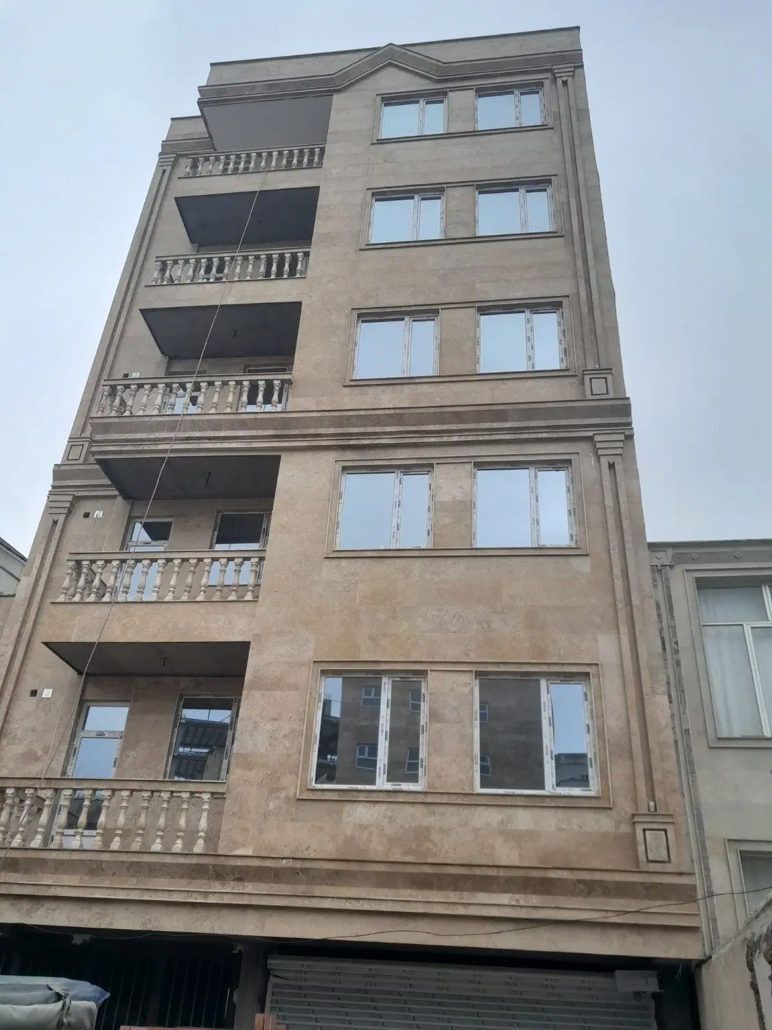 فروش مغازه 100 متری دروازه مشگین