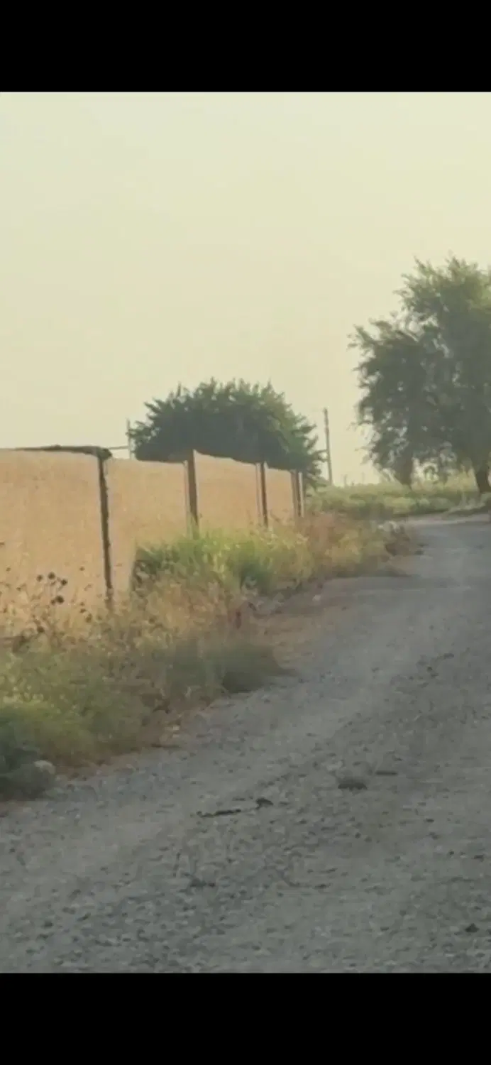 زمین فروشی