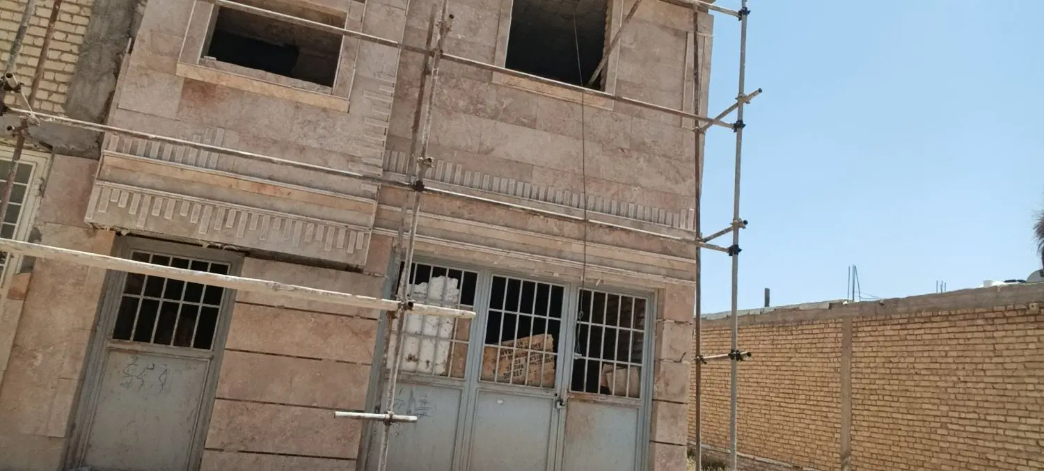 منزل مسکونی دو طبقه