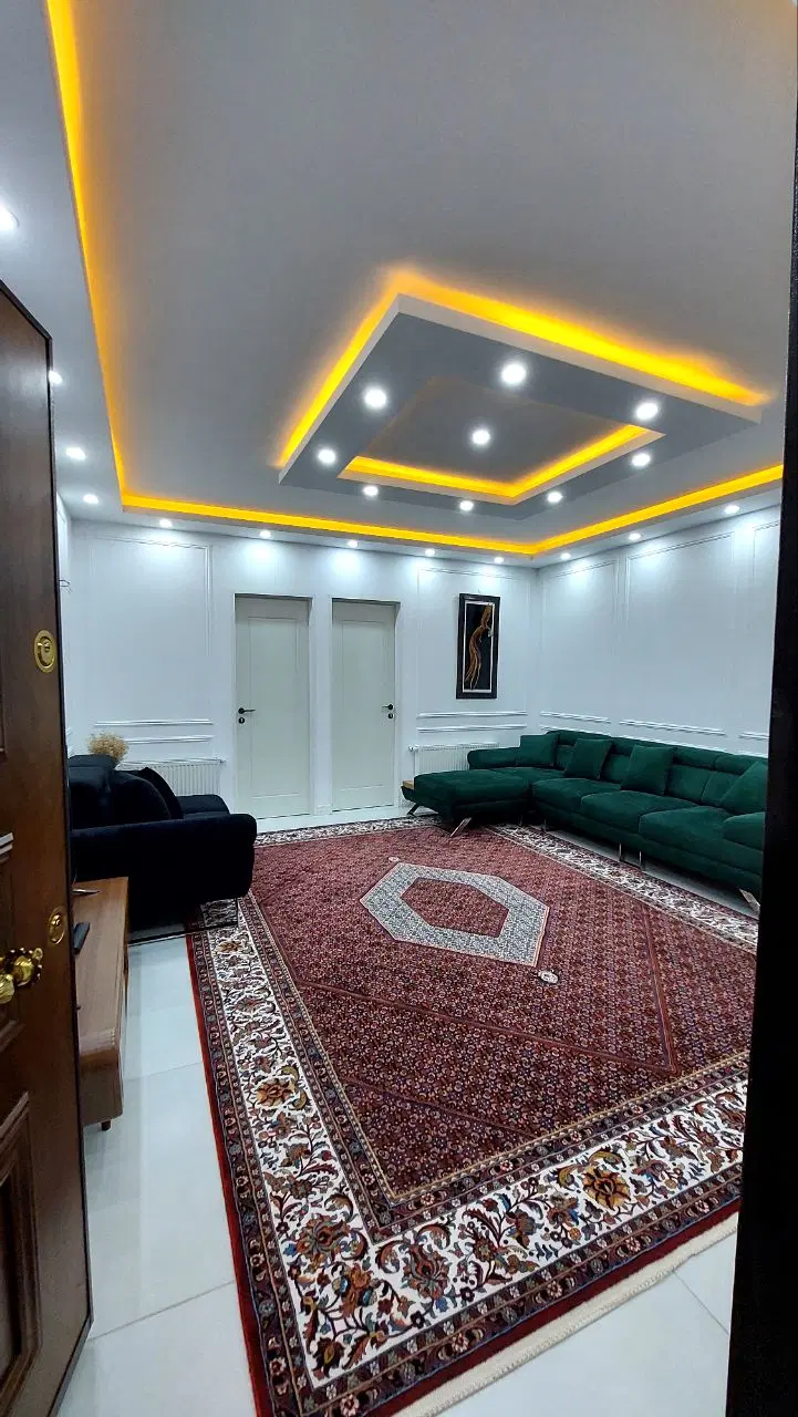 دو تا واحد ۷۰ متری