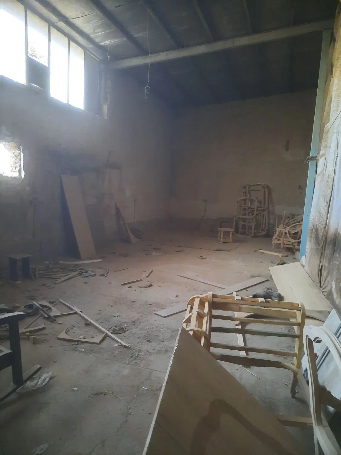 کارگاه ۱۲۰ متری مرزگران