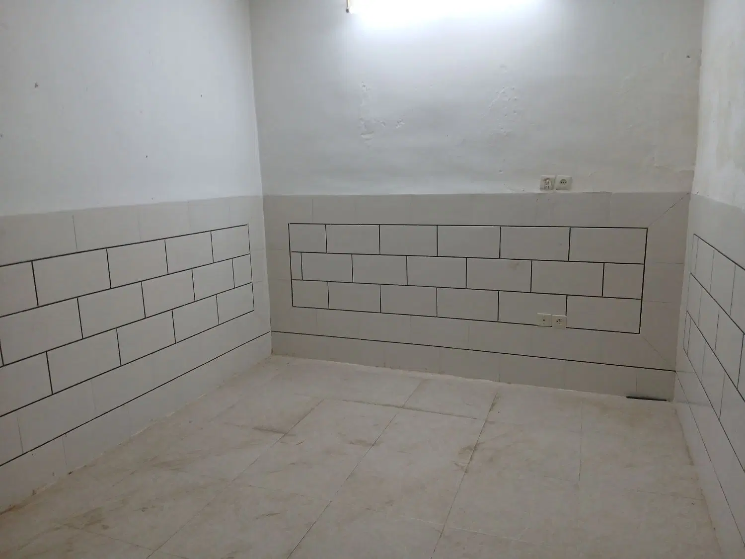 زیرزمینی به مساحت ۳۵ متر مربع
