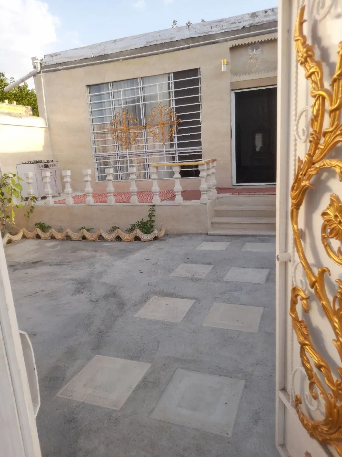 خانه ویلایی ۱۹۰ متری رستم اباد کوچک