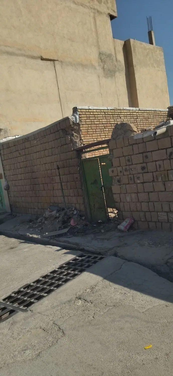 فروش ملک تجاری و مسکونی