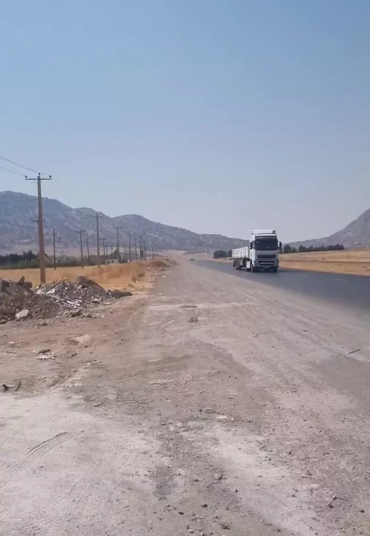 زمین تجاری بهر اتوبان اصلی خرماباد کوهدشت