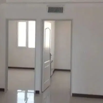 آپارتمان با پارکینگ آسانسور انباری