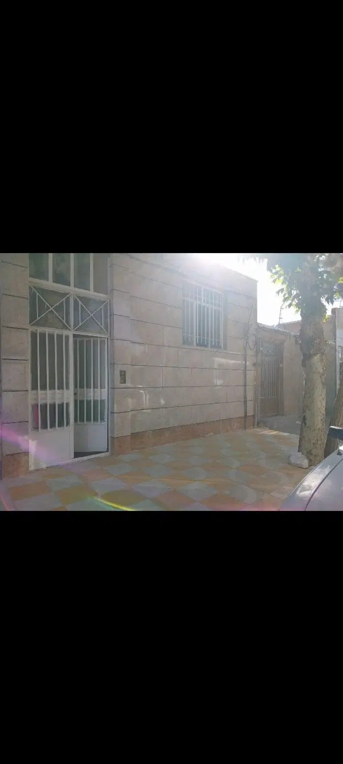 خانه ویلایی جنوبی دلباز ۱۵۶ متری _ خوش‌نقشه