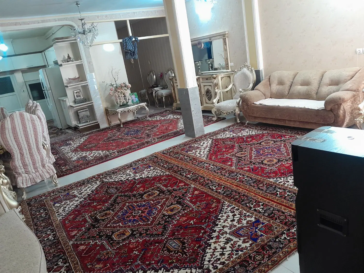 حیاط ۲_۵ طبقه ۱۰۷ متر درسعدی غربی