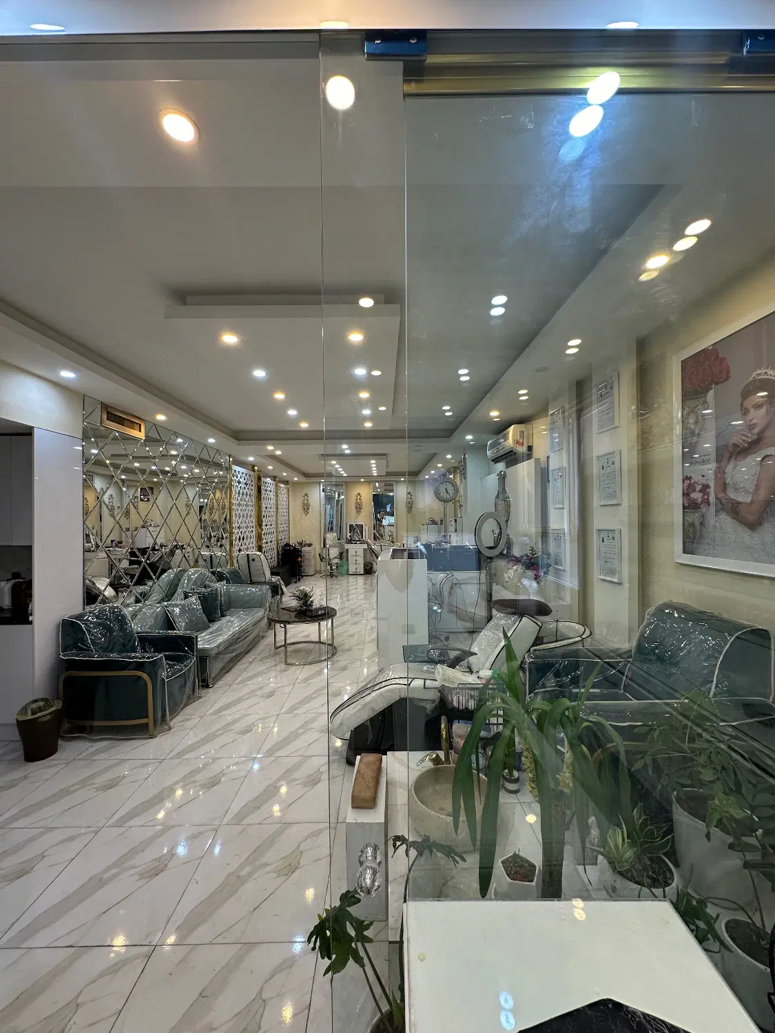 اجاره واحد اداری ۹۱ متری لوکس