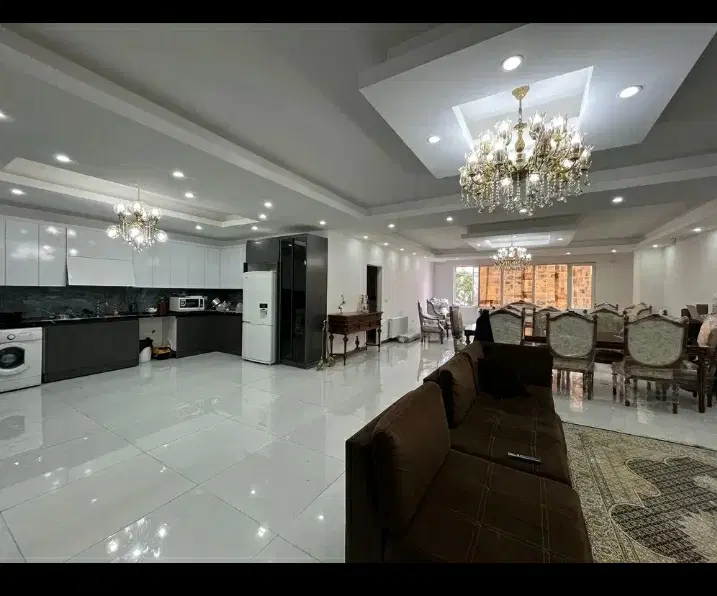معاوضه آپارتمان ۱۸۰ متری با خودرو و واحد