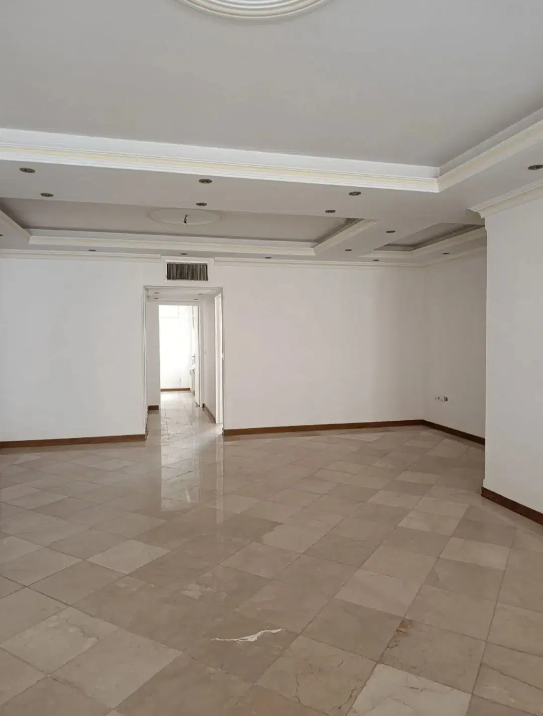 آپارتمان نارمک علم و صنعت تکاوران