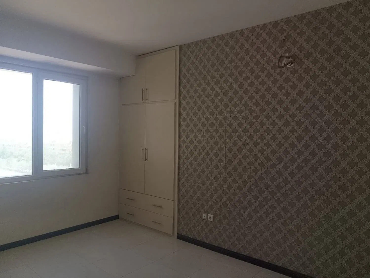 رهن کامل برج پارسیان فوری 120مترشیک