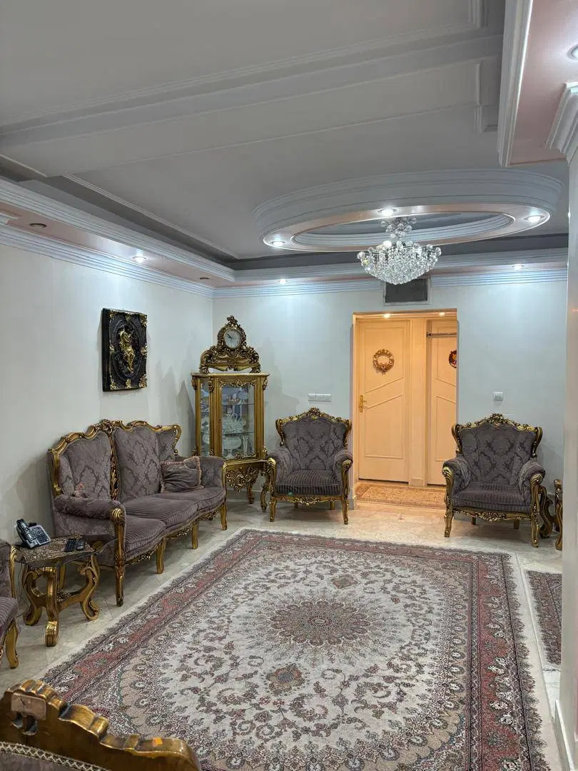 70متر،2خواب،دارای امکانات،خوش نقشه،پونک سردارجنگل