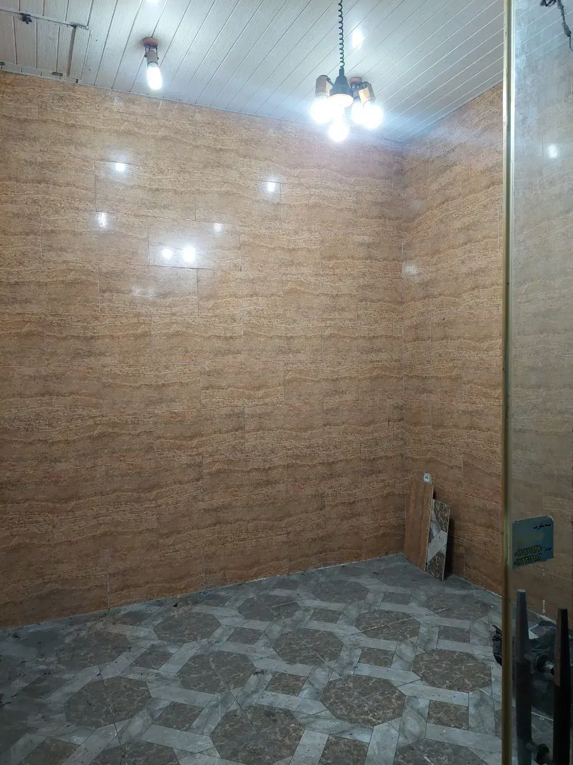 فروش مغازه با مالکیت در گذر خواهرامام