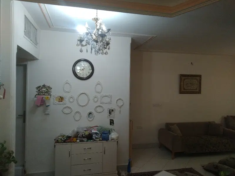 آپارتمان ۸۵ متری غرق نور