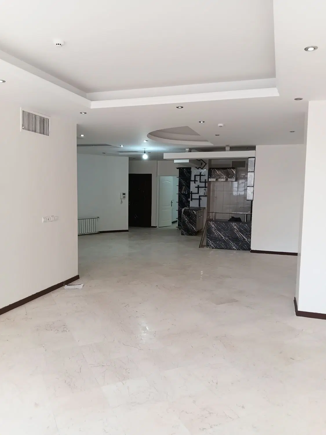 اجاره واحد۱۴۲ متری دهقان ویلای اول
