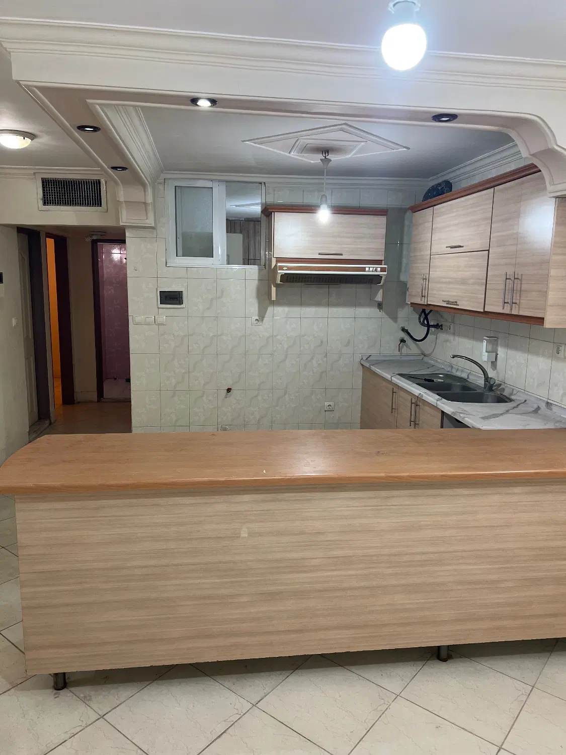 اپارتمان دو  خوابه.خ کمال