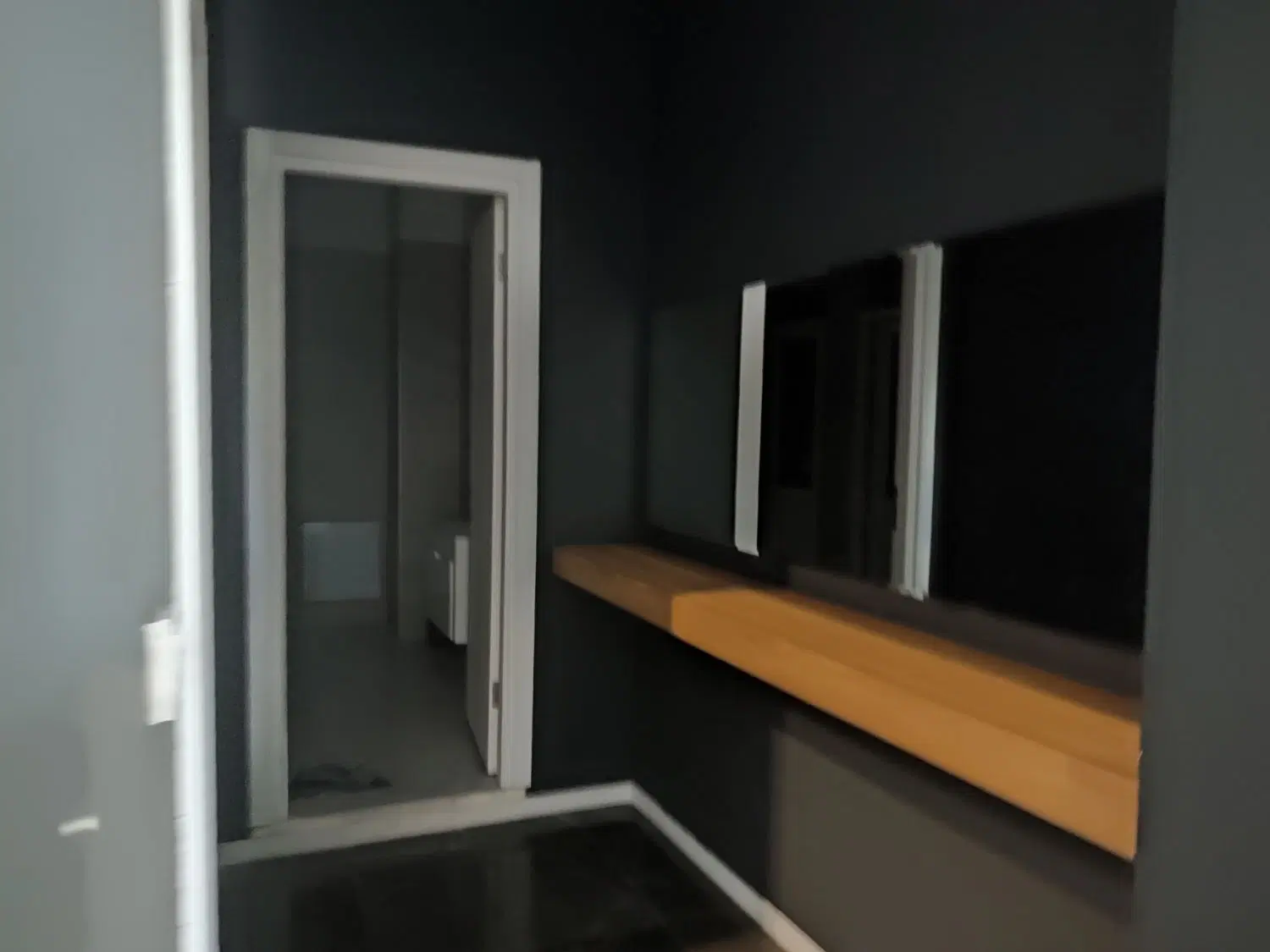 آپارتمان ۱۹۰ متری ۳ خواب شمالی نما لاکچری