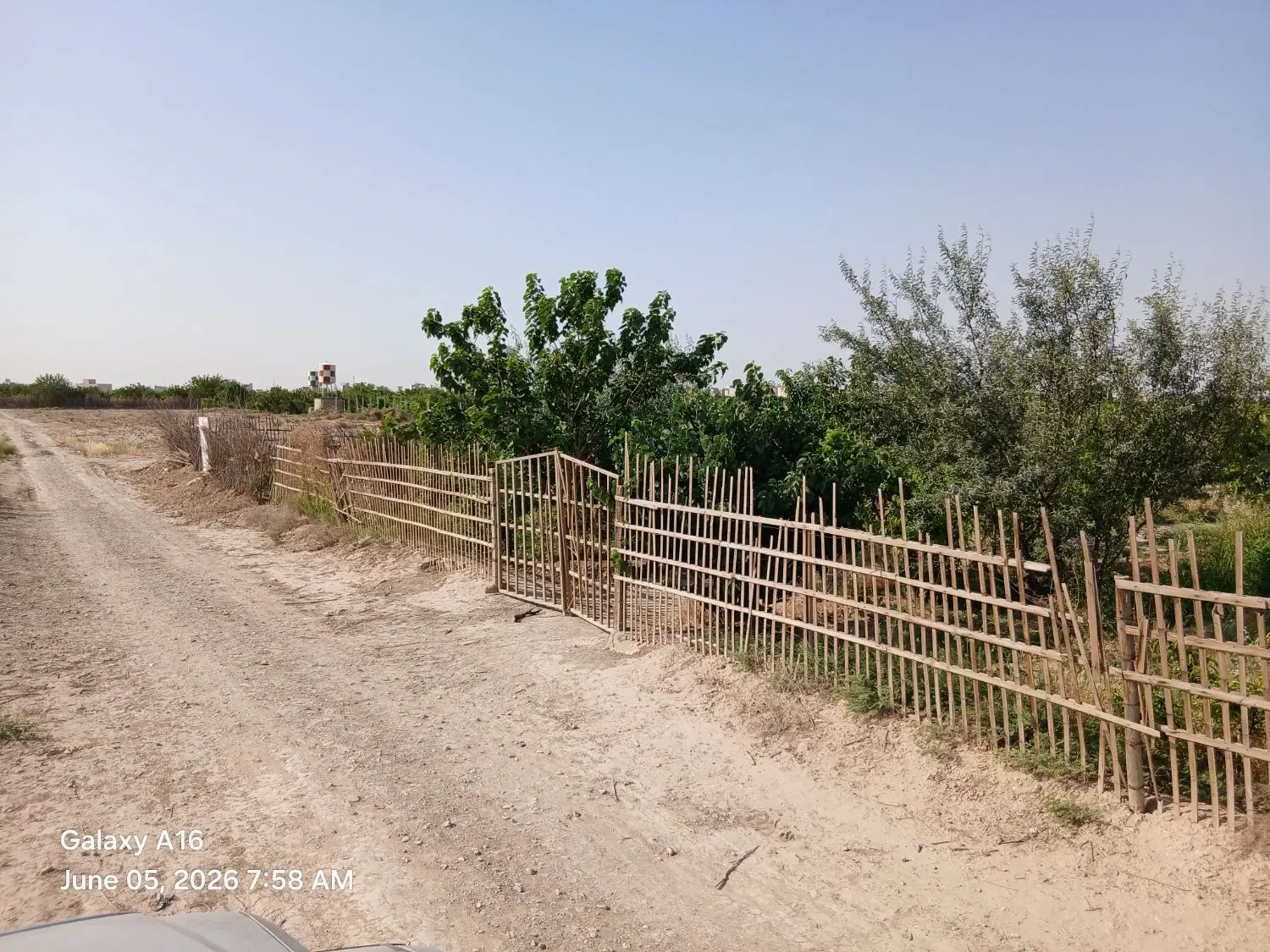 ۴دیوارباسند استخر نزدیک تهران