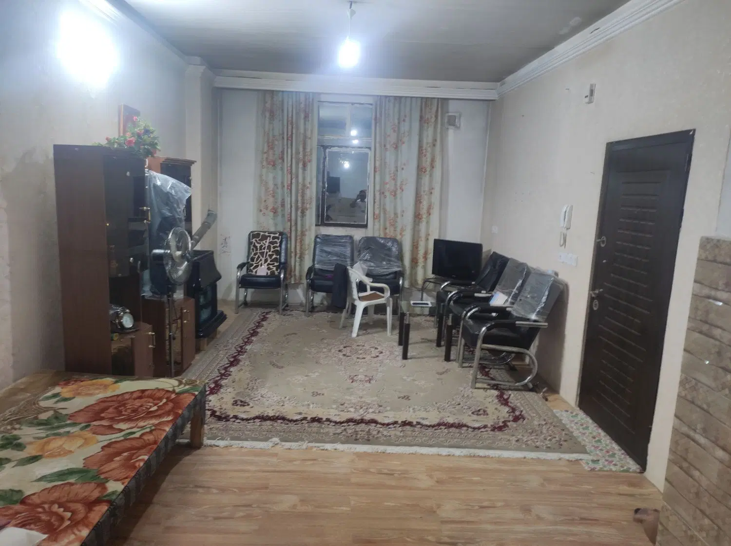 آپارتمان 65متری کشاورز 5