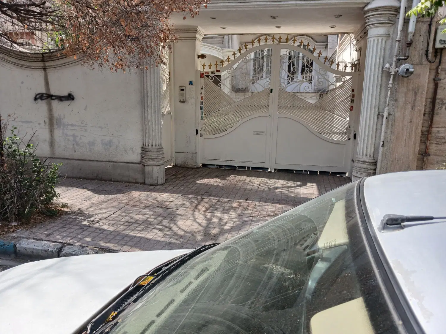 فروش کلنگی ۲۶۷ متر شهرک غرب