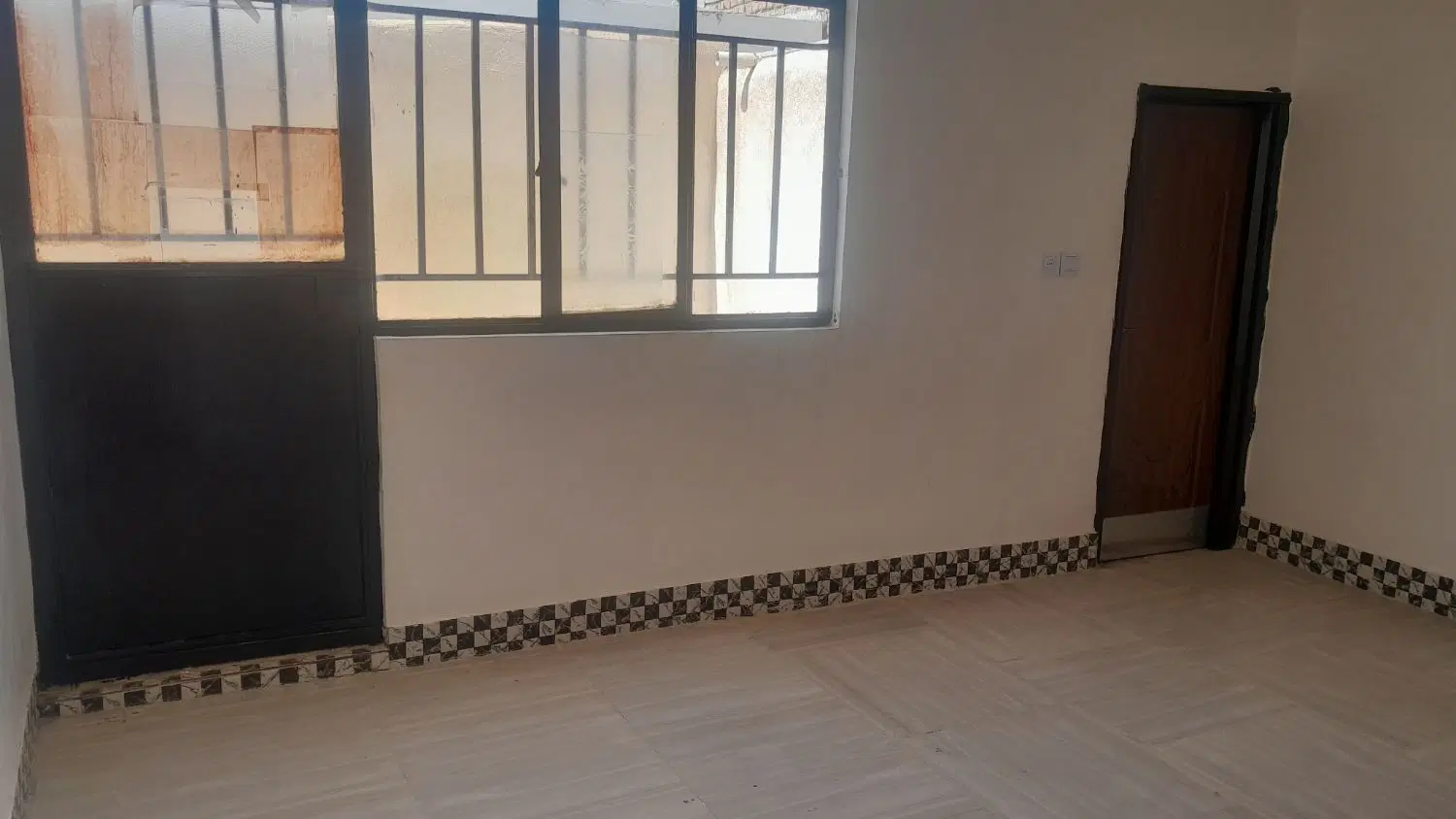 اجاره‌منزل‌مسکونی‌دردستگرد