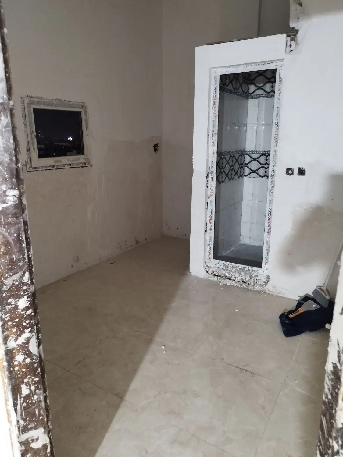 فروش یه واحد اول شرقی 75متری پنت هواس