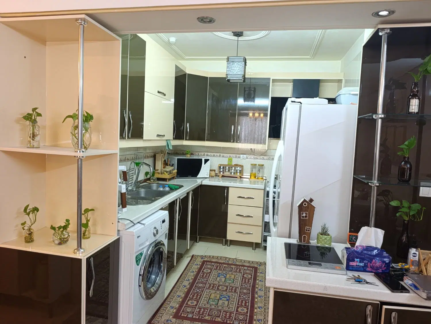 فروش واحد دوخوابه 85 متری