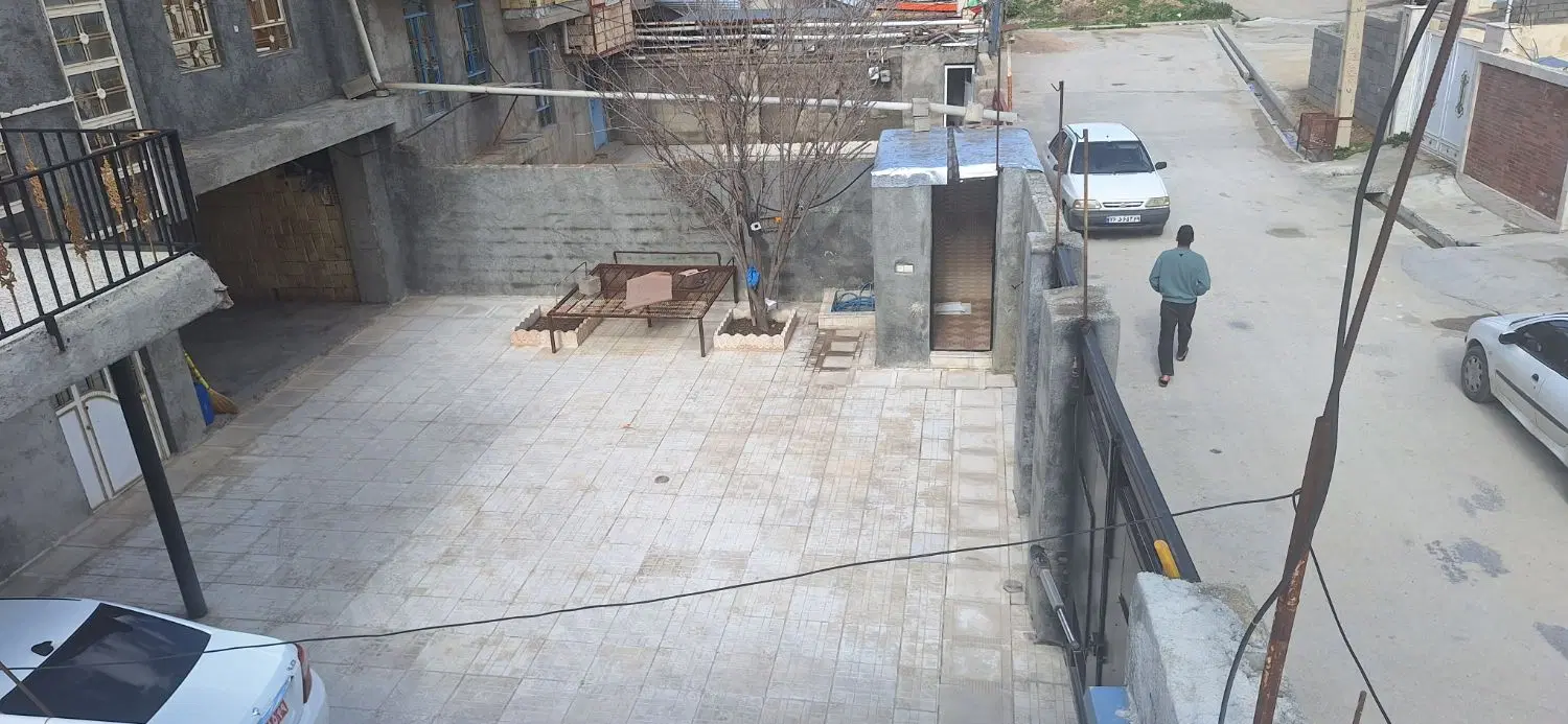 ملک سه طبقه اسکلت بتونی فوق العاده محکم شخصی  ساز
