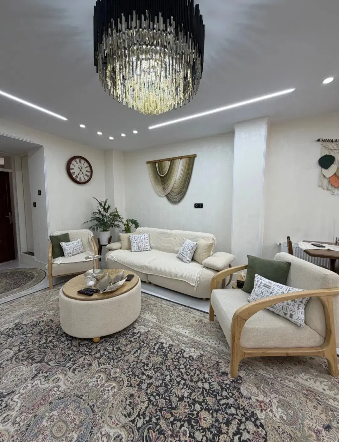 ۷۰ متر سکونت و سرمایه گذاری همراه با سودتضمینی