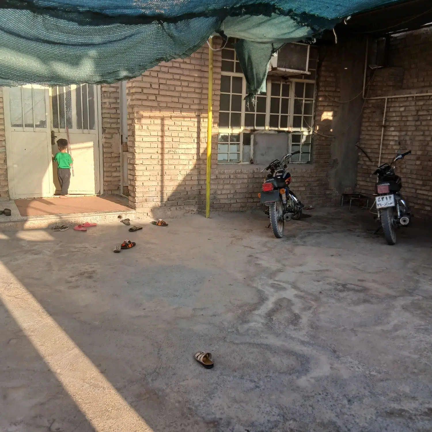 فروش خانه 230متری ساحلی 2 شهرک قلعه طوق سنجر